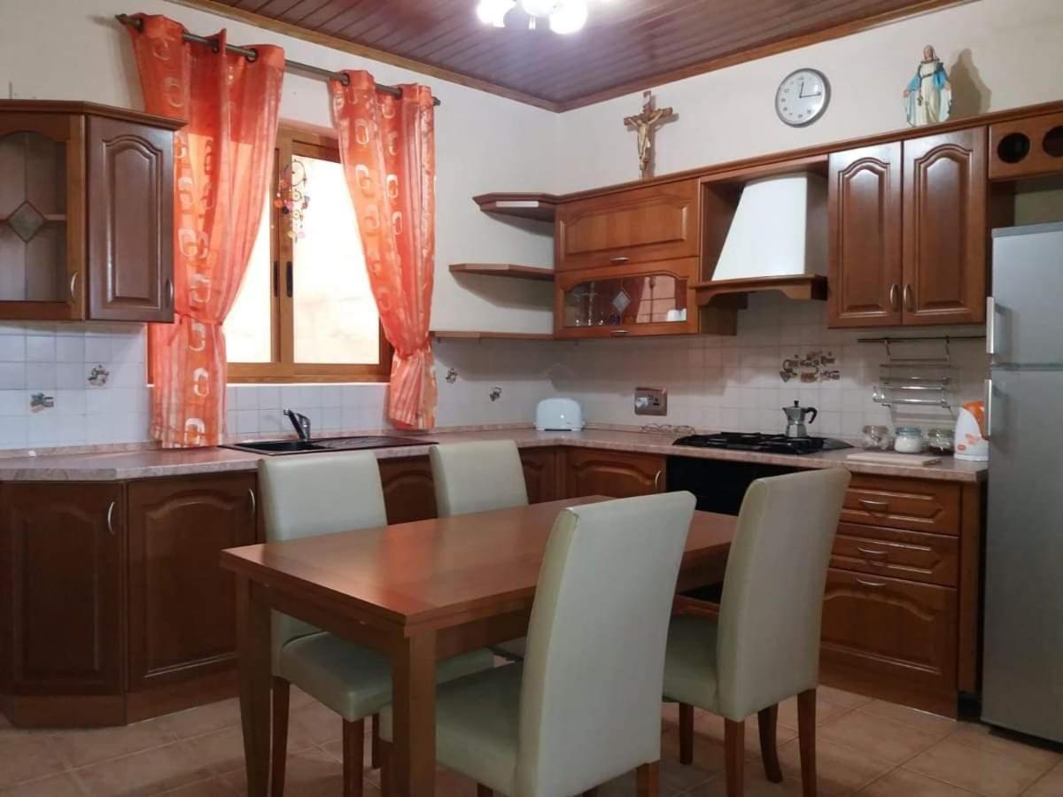 فيلا Entire Senglea Seaview Town House المظهر الخارجي الصورة